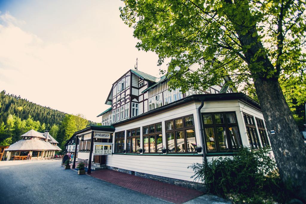 Depandance Villa Hubertus Špindlerŭv Mlýn Kültér fotó